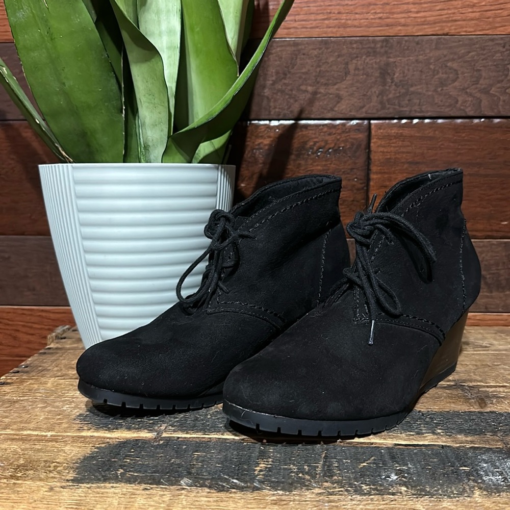 Time & Tru Faux Suede Black Lace Up Wedge Booties